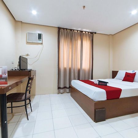 מלון Reddoorz Near Olongapo Bus Terminal מראה חיצוני תמונה
