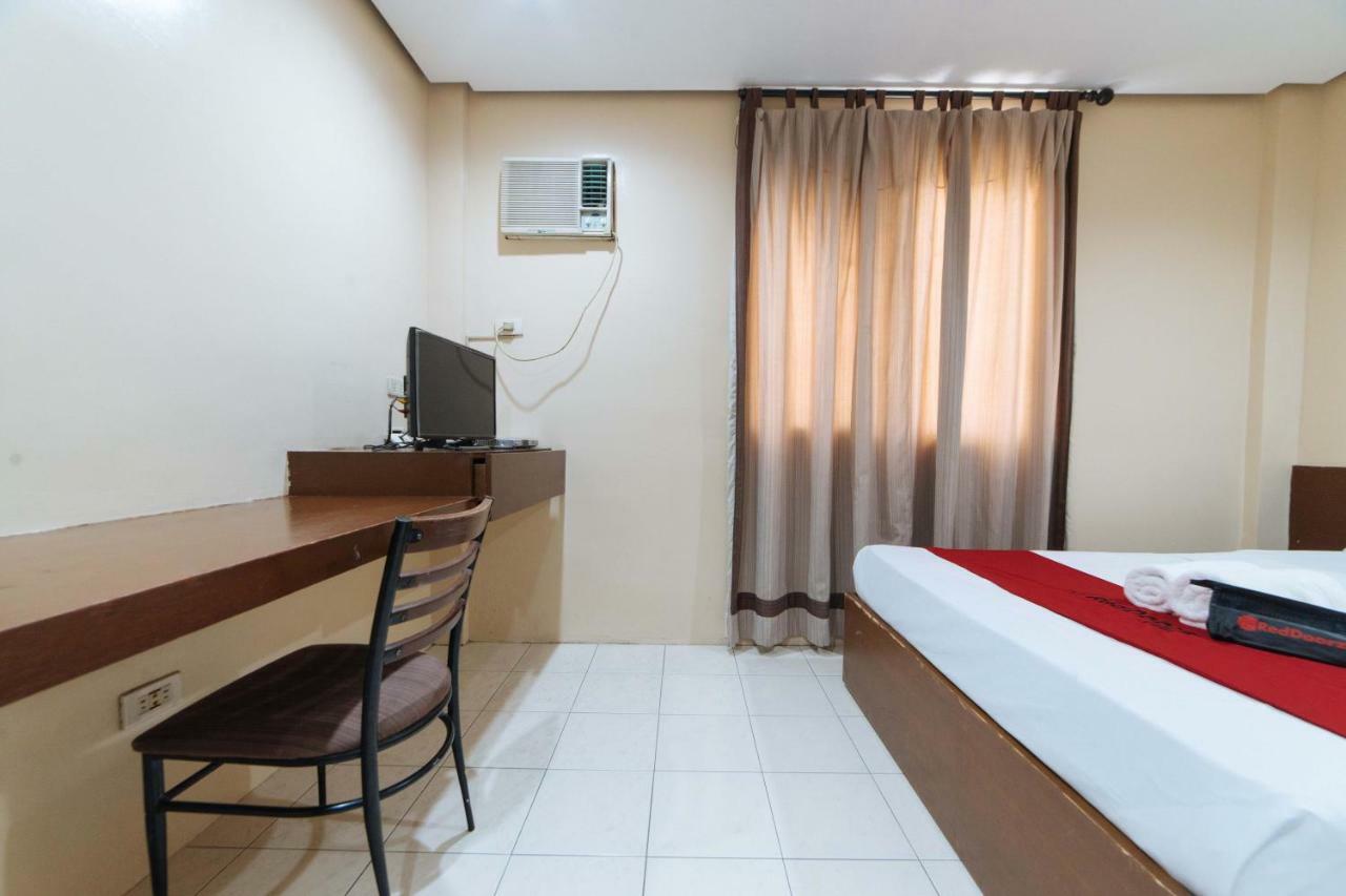 מלון Reddoorz Near Olongapo Bus Terminal מראה חיצוני תמונה