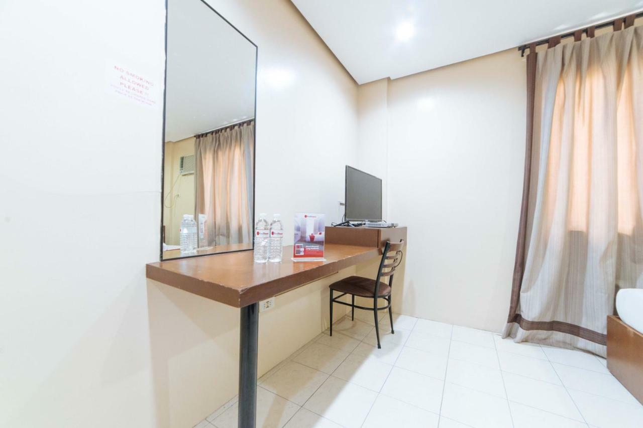 מלון Reddoorz Near Olongapo Bus Terminal מראה חיצוני תמונה