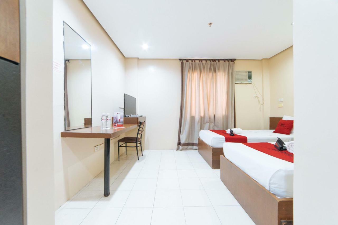 מלון Reddoorz Near Olongapo Bus Terminal מראה חיצוני תמונה