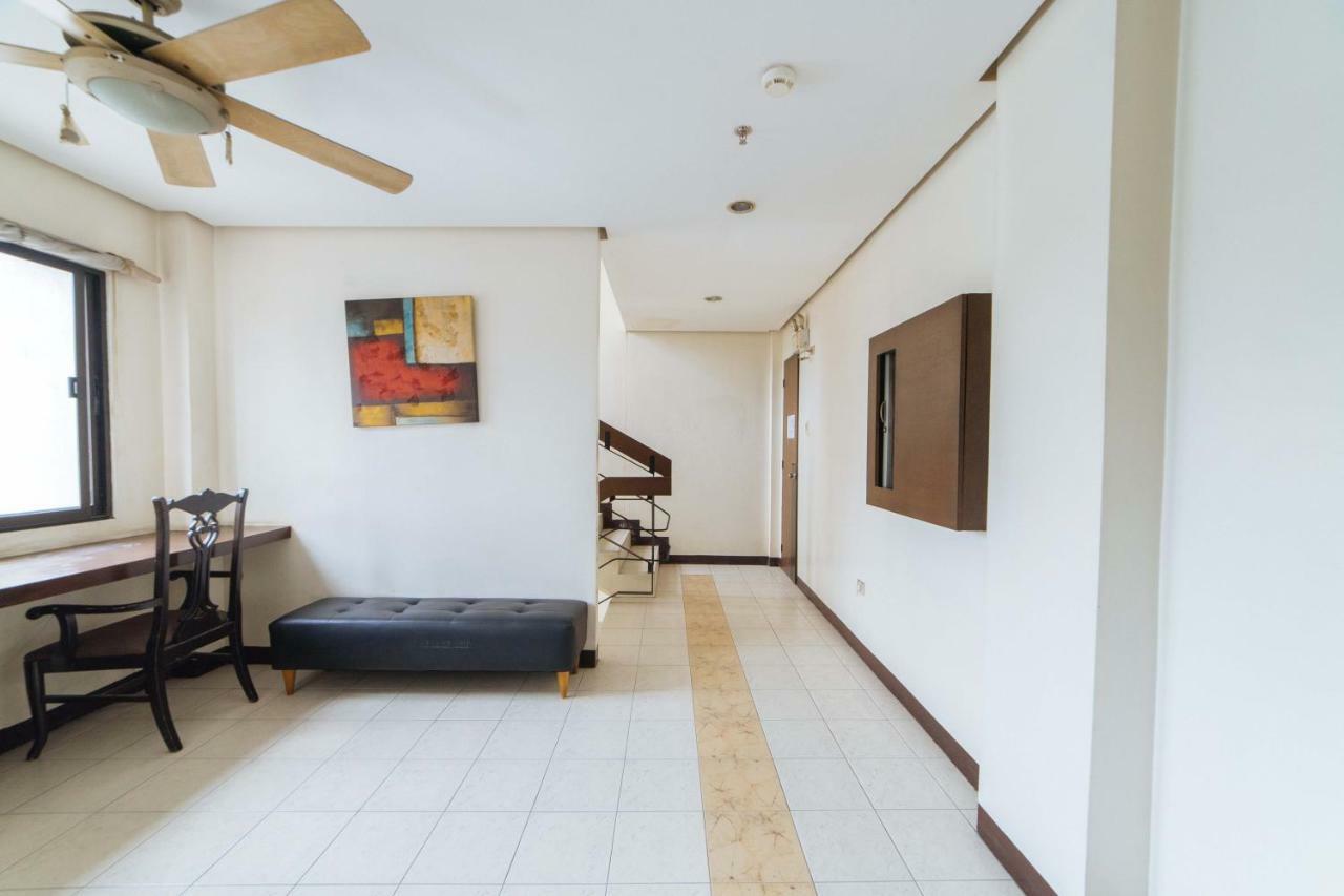 מלון Reddoorz Near Olongapo Bus Terminal מראה חיצוני תמונה